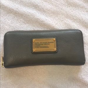 Marc by Marc Jacobs Classic Q Slim Zip Wallet